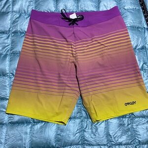 NWT Oakley Men's Purple and Yellow Board Shorts
